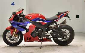 HONDA CBR1000RR RSP 2022 SC82