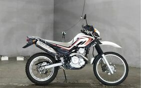 YAMAHA SEROW 250 DG17J