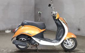 SYM UMI100 HU10W