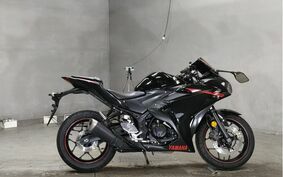 YAMAHA YZF-R25 RG10J