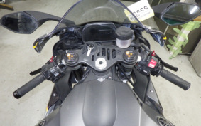 YAMAHA YZF-R1 2020