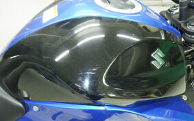 SUZUKI GIXXER 150 ED13N