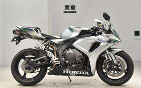 HONDA CBR1000RR 2007 SC57