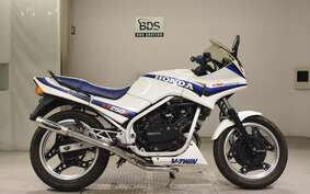 HONDA VT250FE MC08