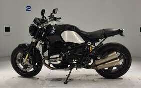 BMW R NINE T 2015