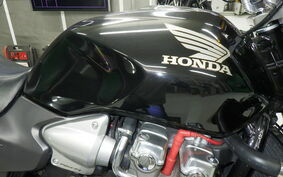 HONDA CB1300SF SUPER FOUR 2004 SC54