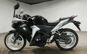 HONDA CBR250R MC41