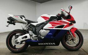 HONDA CBR1000RR 2005 SC57