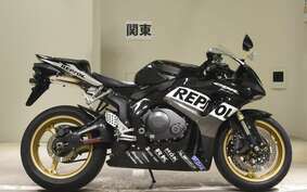 HONDA CBR1000RR 2006 SC57