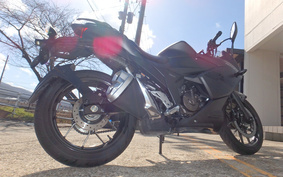 SUZUKI GIXXER 250 ED22B