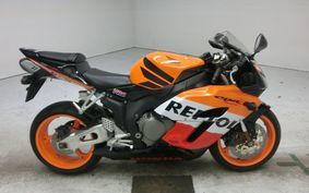 HONDA CBR1000RR 2005 SC57