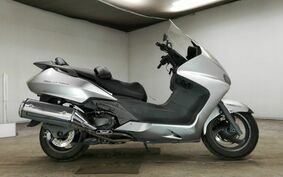 HONDA SILVER WING 400 2005 NF01