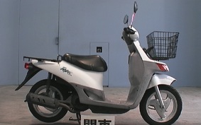 HONDA TOPIC AF38