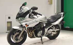 SUZUKI BANDIT 1200 S 2005 GV77A