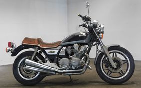 HONDA CB750 CUSTOM EXCLUSIVE 1982 RC04