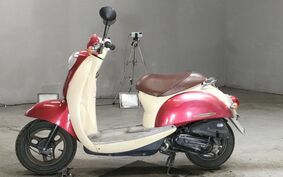 HONDA CREA SCOOPY AF55