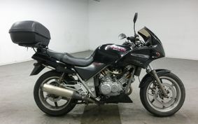 HONDA XELVIS MC25