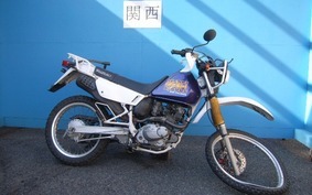 SUZUKI DJEBEL 200 (DR200SE) SH42A