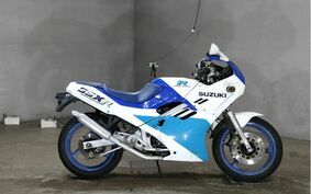 SUZUKI GSX-R250 GJ72A