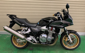 HONDA CB1300SB SUPER BOLDOR 2005 SC54