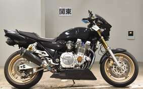 YAMAHA XJR1300 1999 RP01J