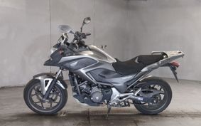 HONDA NC750X RC72
