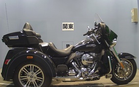 HARLEY FLHTCUTG TRIKE 2014 MAL