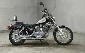 YAMAHA VIRAGO 250 3DM