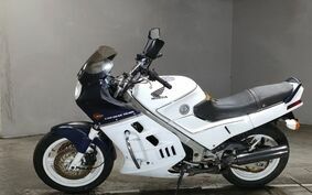 HONDA VFR750F 1988 RC24