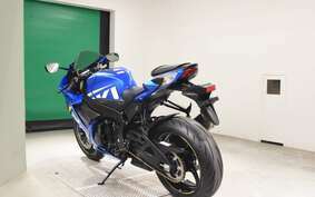 SUZUKI GSX-R750 2015 C4111