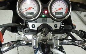 HONDA VTR 250 Gen. 2 MC33