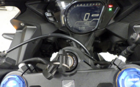 HONDA CBR250RR MC51