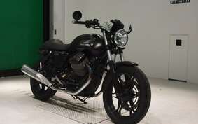 MOTO GUZZI V7 STONE 2 2015