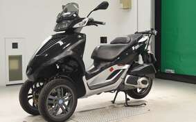 PIAGGIO MP3 300 2013