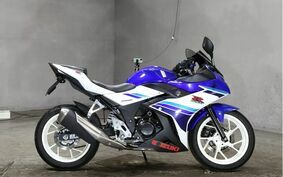 SUZUKI GSX250R DN11A