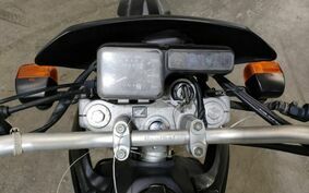 HONDA XR230 MD36