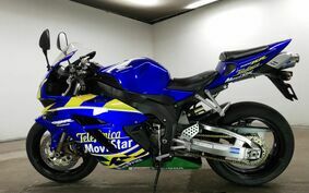 HONDA CBR1000RR 2005 SC57