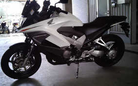 HONDA VFR800X MUGEN 2012 RC60