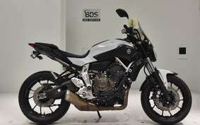 YAMAHA MT-07 2015 RM07J