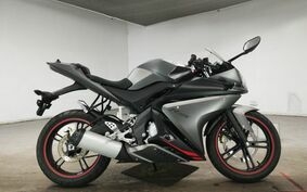 YAMAHA YZF-R125 RE06