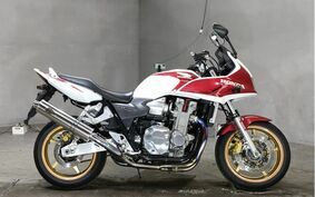 HONDA CB1300SB SUPER BOLDOR 2005 SC54