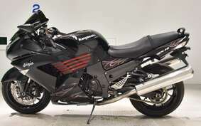 KAWASAKI ZZ1400 NINJA R A 2010 ZXT40D