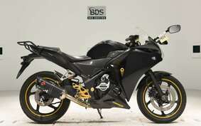 HONDA CBR250R GEN 3 MC41