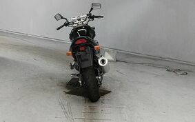 SUZUKI GSF750 2000 GR7EA