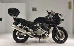 SUZUKI BANDIT 1200 S 2008 GV77A