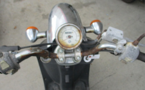 YAMAHA VINO 125 SE24