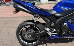 YAMAHA YZF-R1 2004 RN12