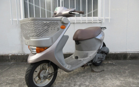 SUZUKI LETS4 CA43A