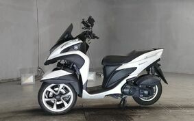 YAMAHA TRICITY 125 SE82J