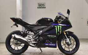 YAMAHA YZF-R15M